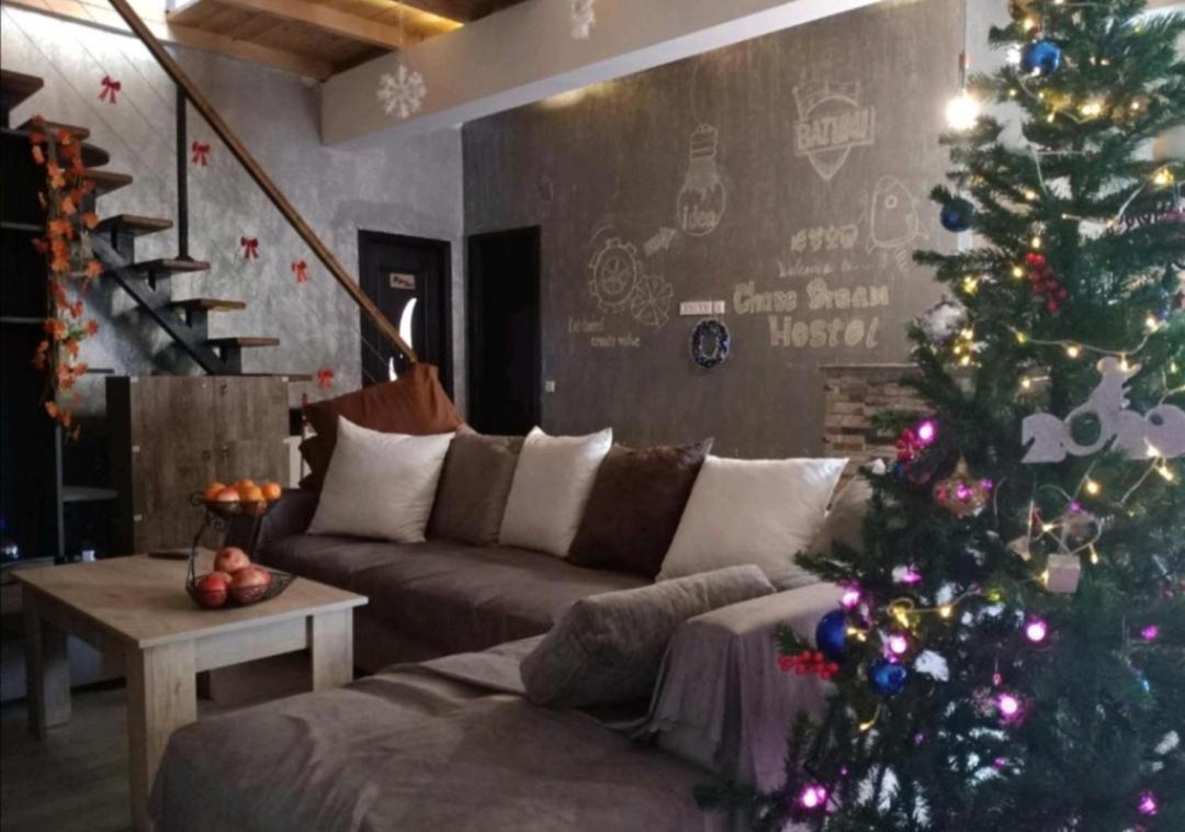 Chase Dream Hostel追梦空间 Batum Dış mekan fotoğraf