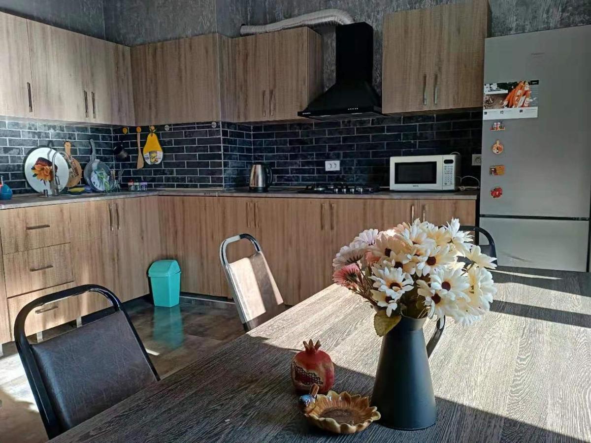 Chase Dream Hostel追梦空间 Batum Dış mekan fotoğraf